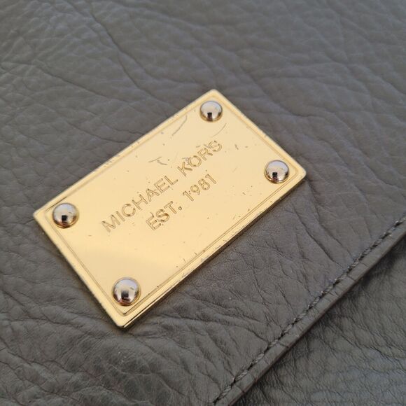 Michael Kors Gray Soft Leather Envelope Bag Chain Medium Flap Shoulder Purse - Picture 8 of 9